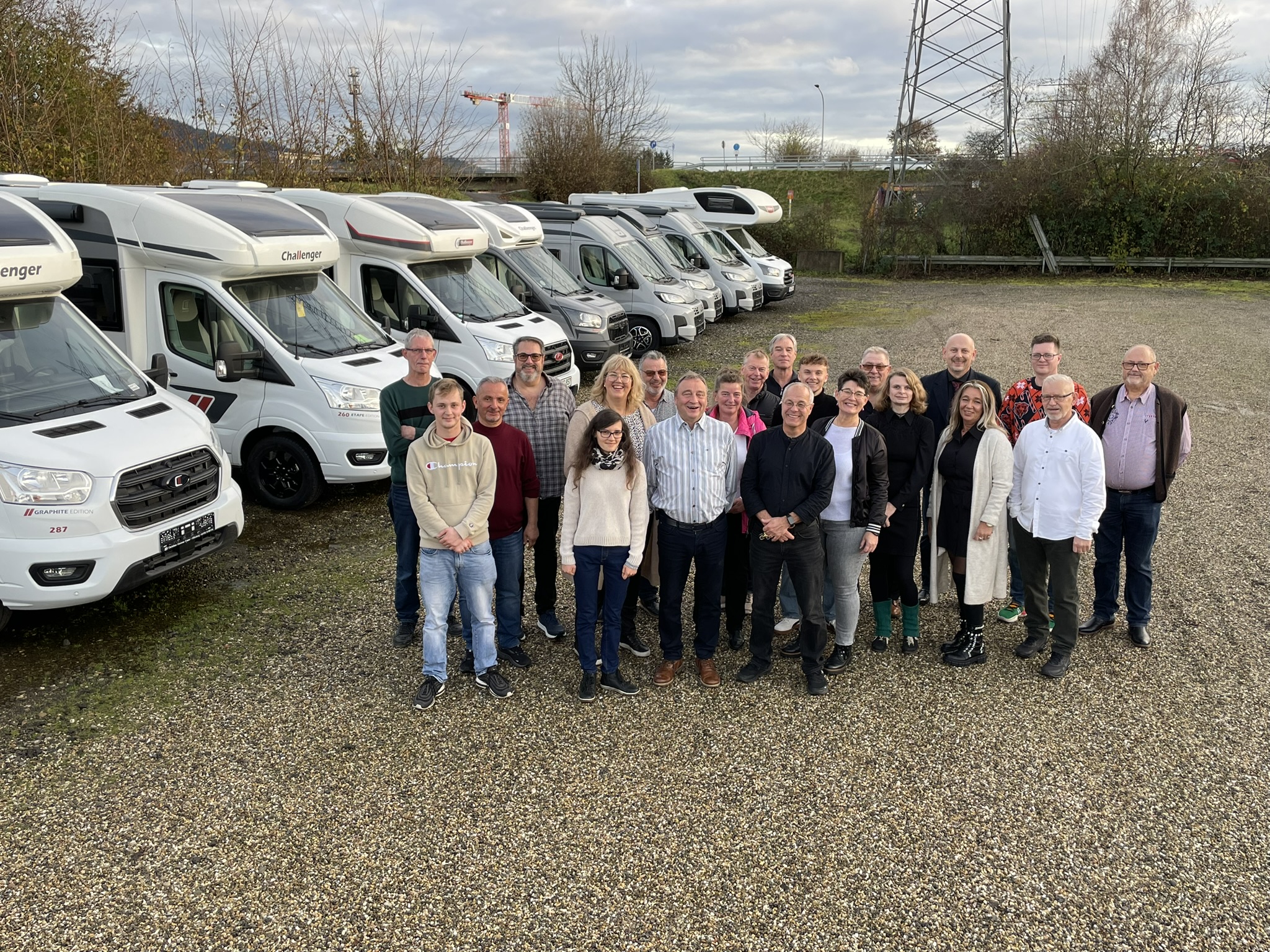 Gruppenbild Draußen 8